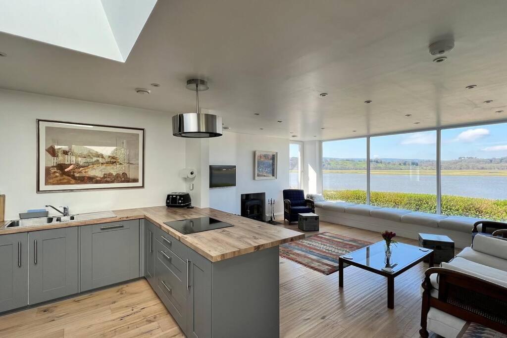 Shorepark - Waterfront Cottage With Stunning Views Dumfries Luaran gambar