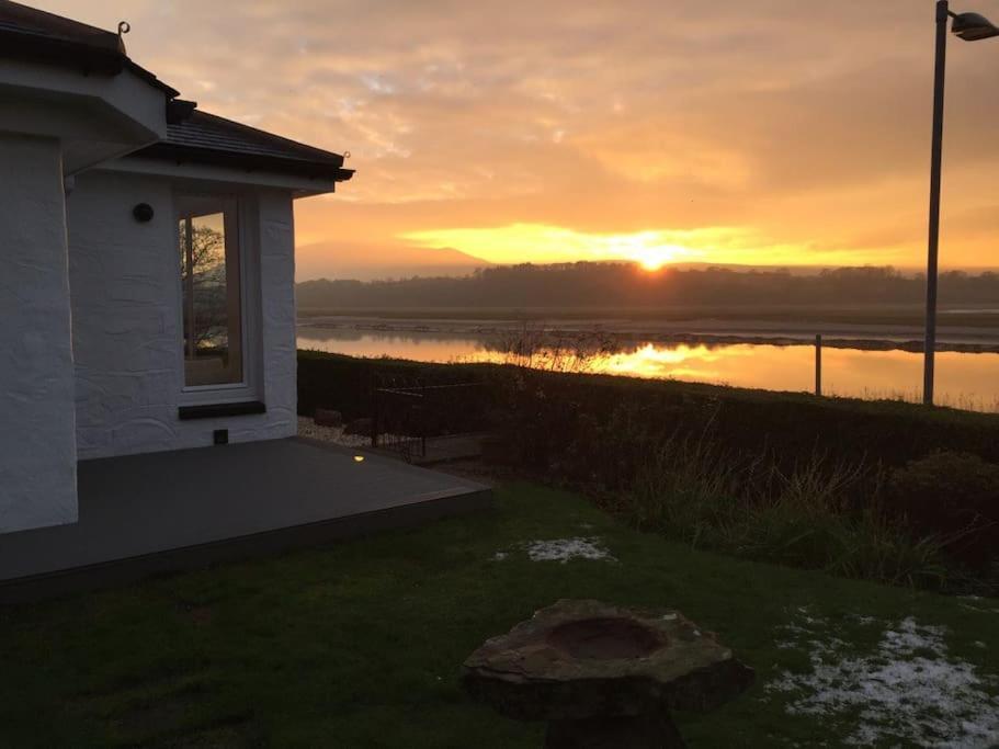 Shorepark - Waterfront Cottage With Stunning Views Dumfries Luaran gambar